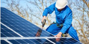 Installation Maintenance Panneaux Solaires Photovoltaïques à Thenelles